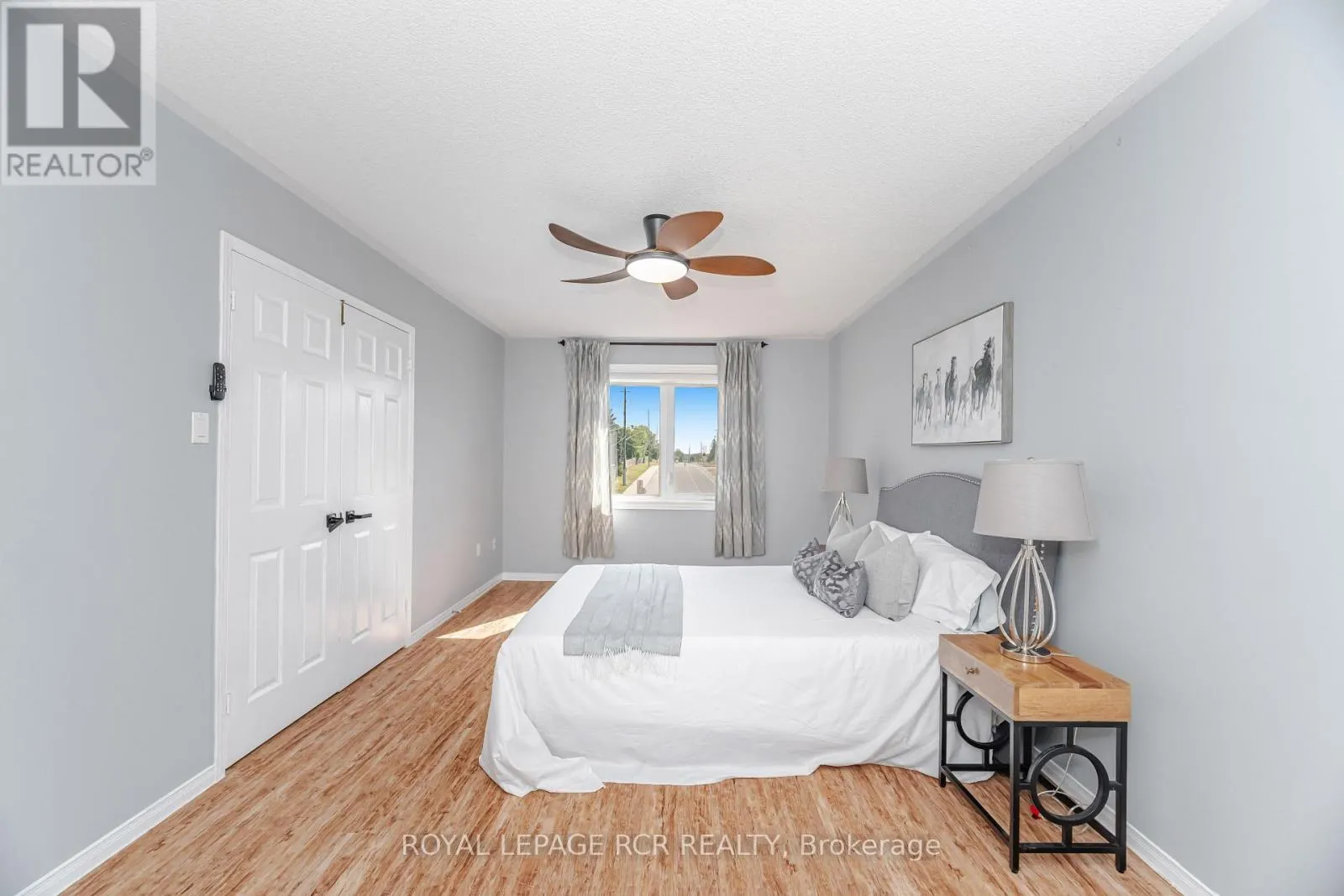 417 KINGSVIEW DRIVE