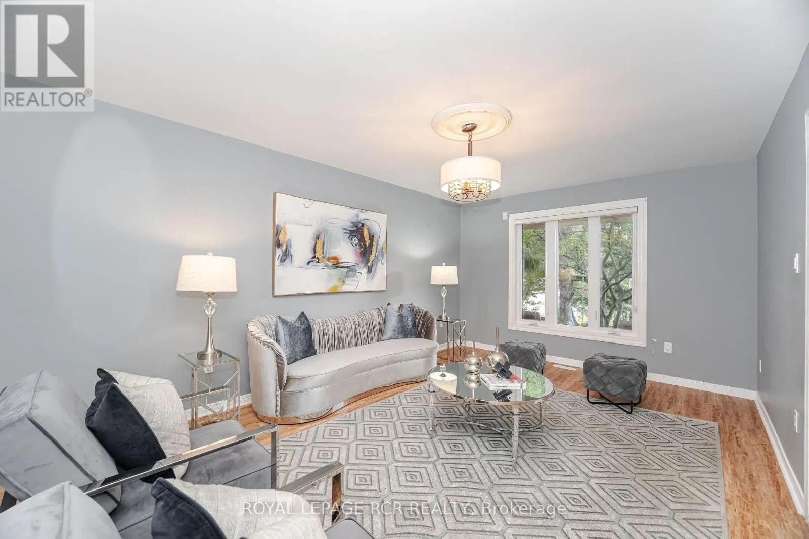 417 KINGSVIEW DRIVE