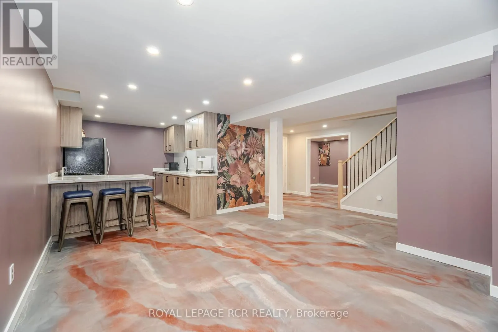417 KINGSVIEW DRIVE