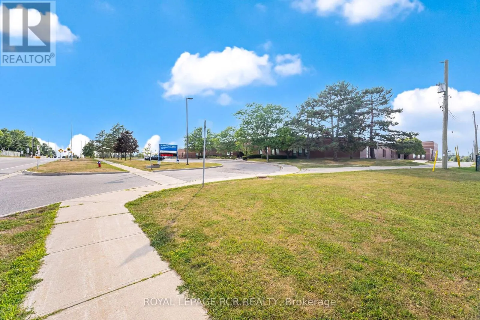 417 KINGSVIEW DRIVE