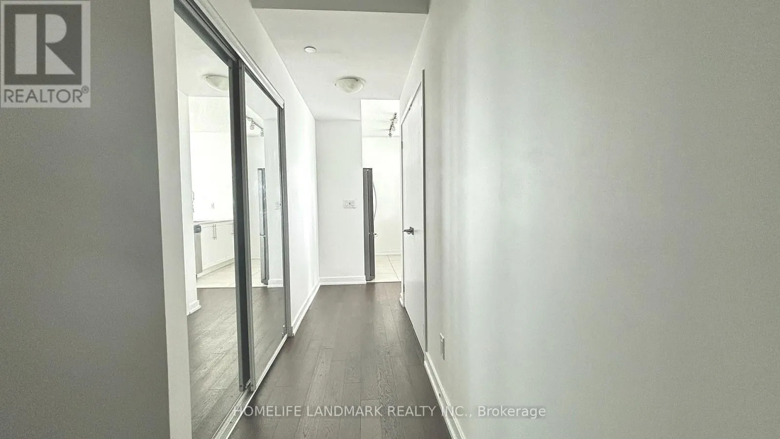 2502 - 4011 BRICKSTONE MEWS N