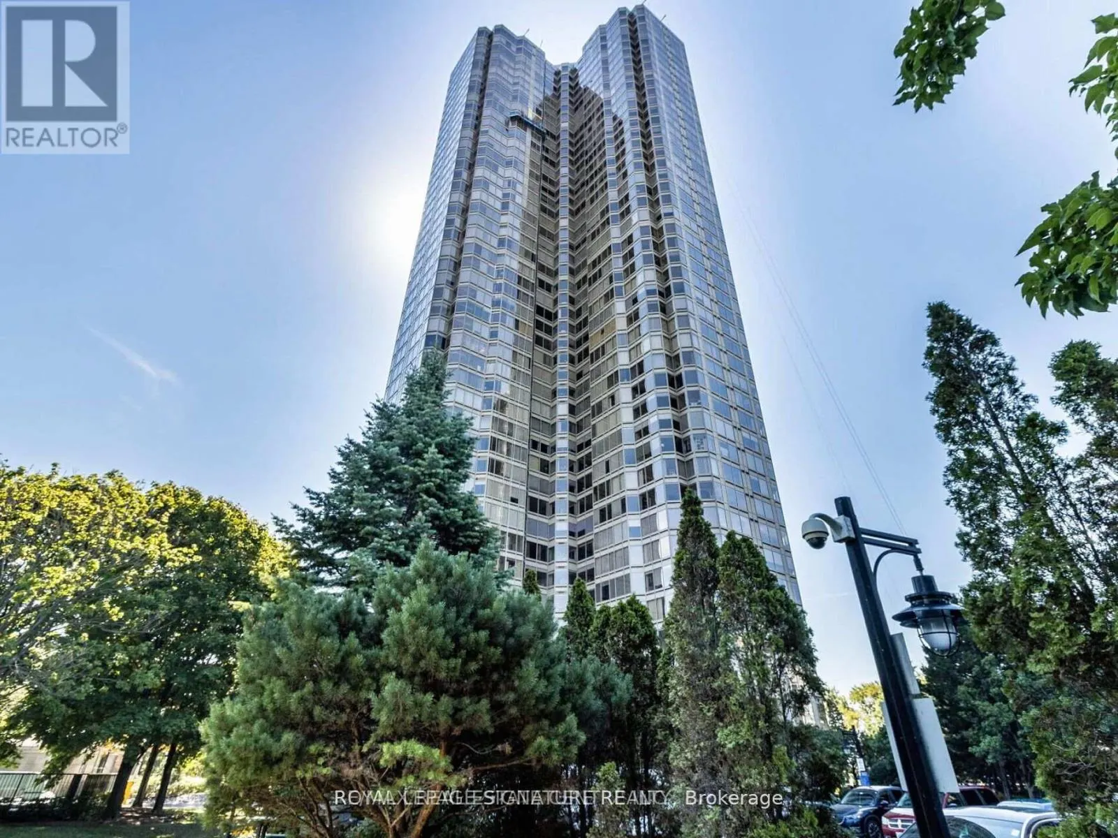 2108 - 1 PALACE PIER COURT