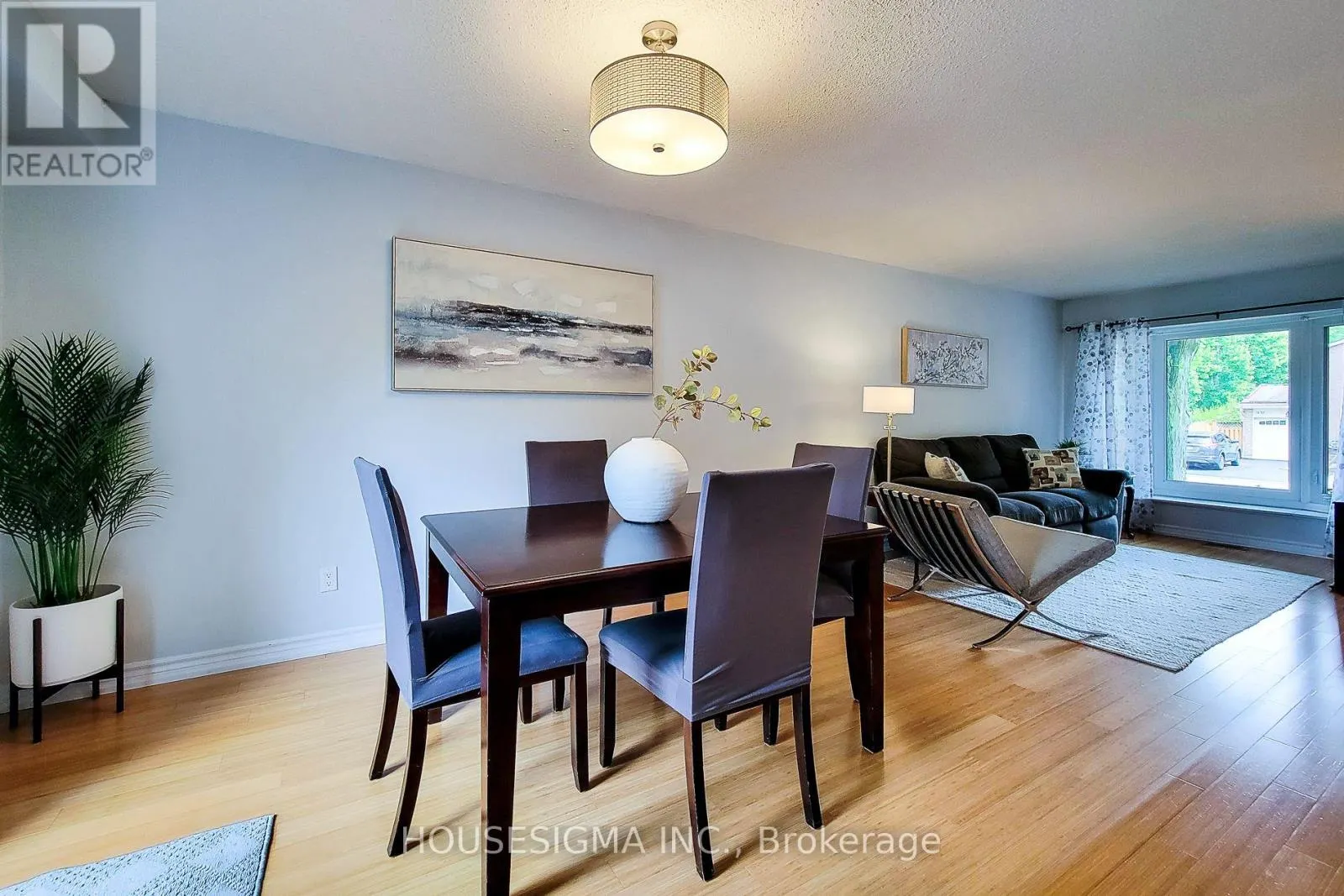 3111 CANTELON CRESCENT