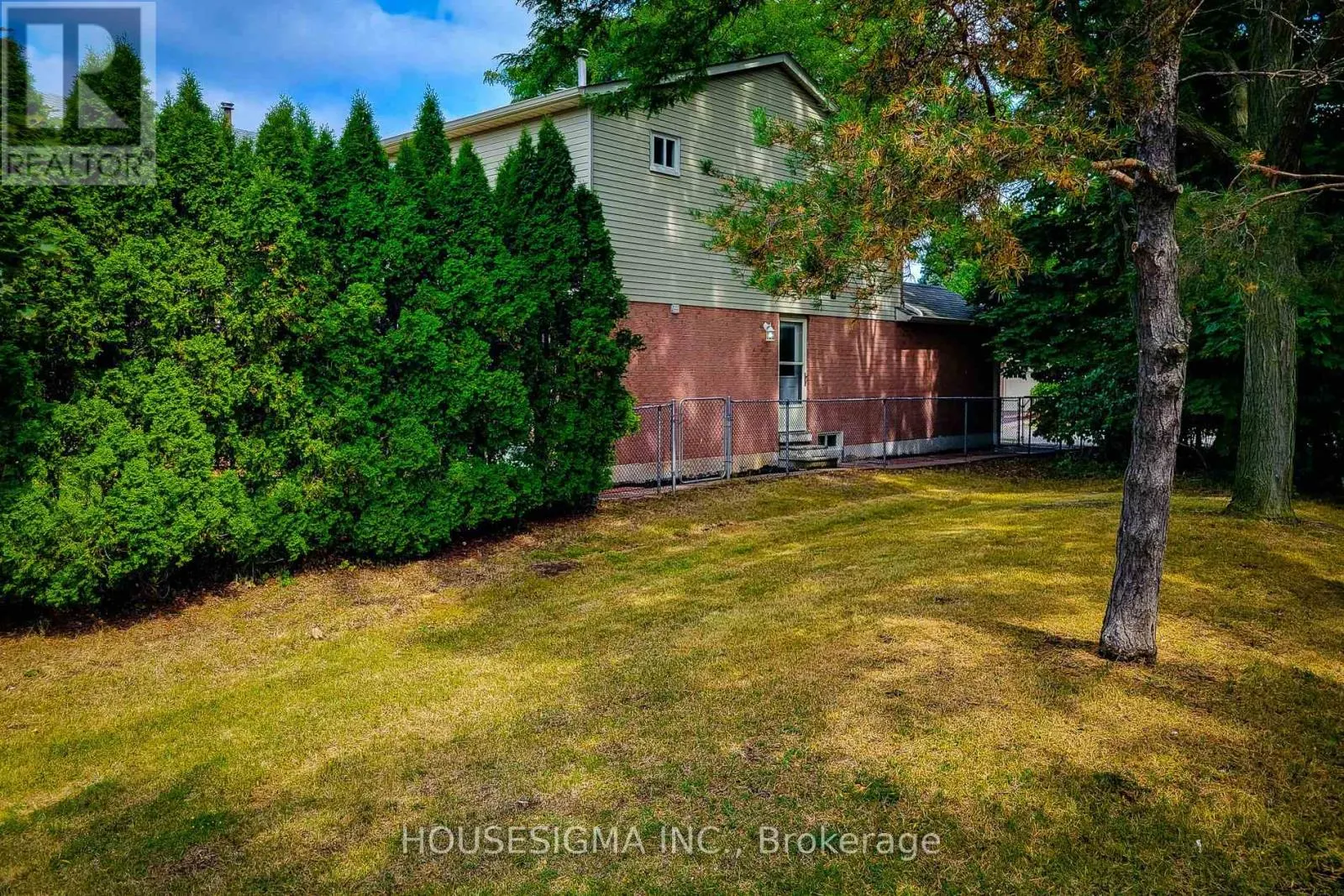 3111 CANTELON CRESCENT