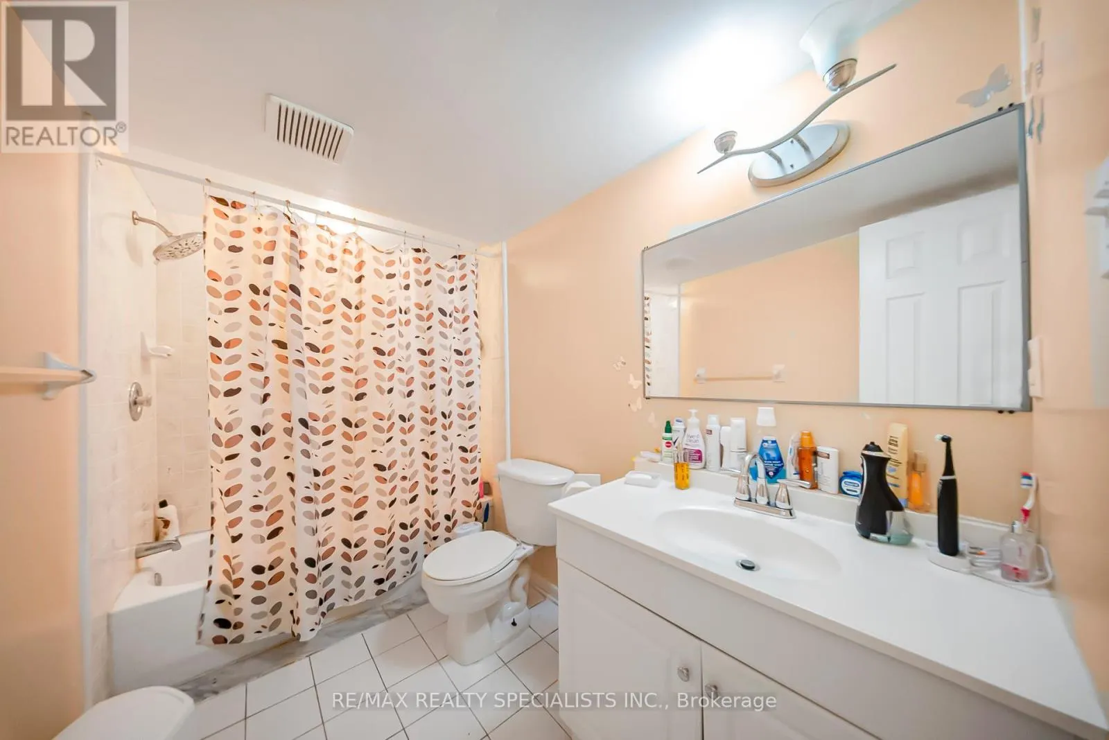 92 BLACK OAK DRIVE