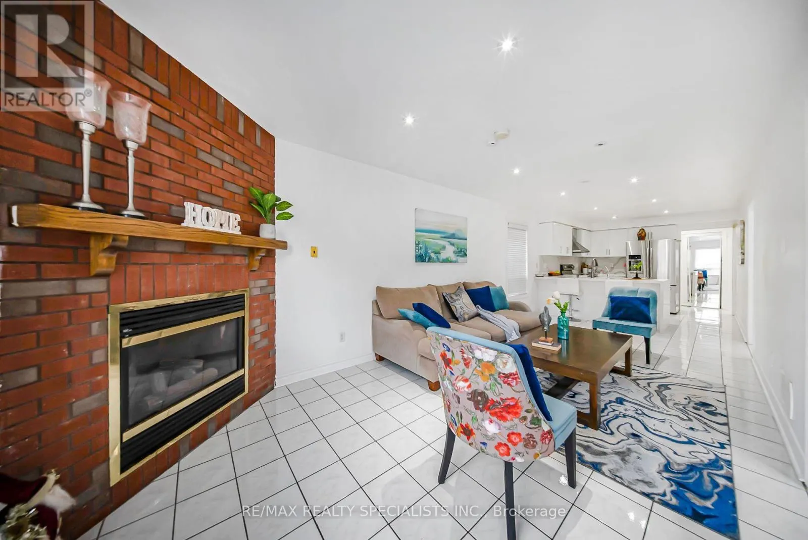 92 BLACK OAK DRIVE