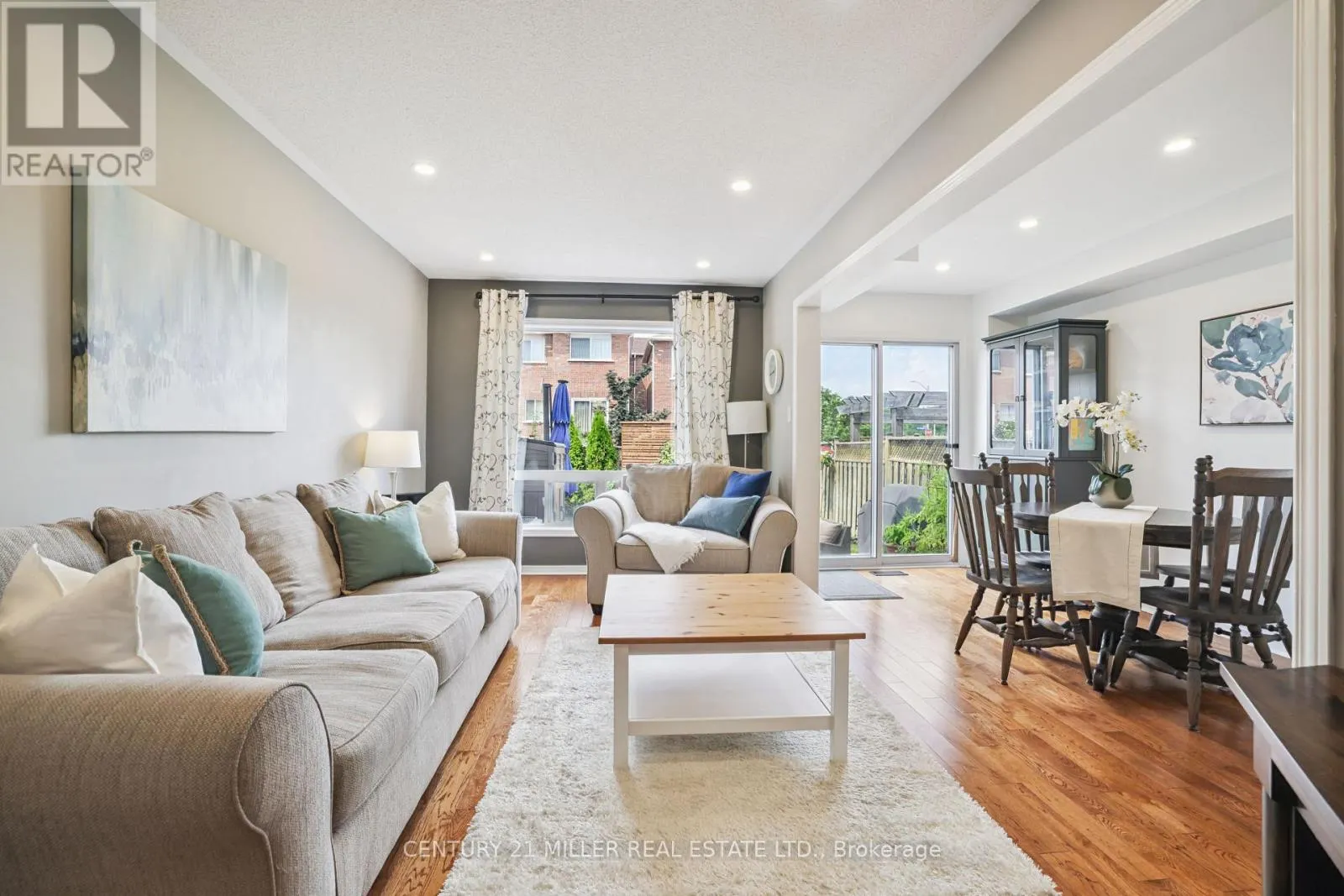 1745 COBRA CRESCENT