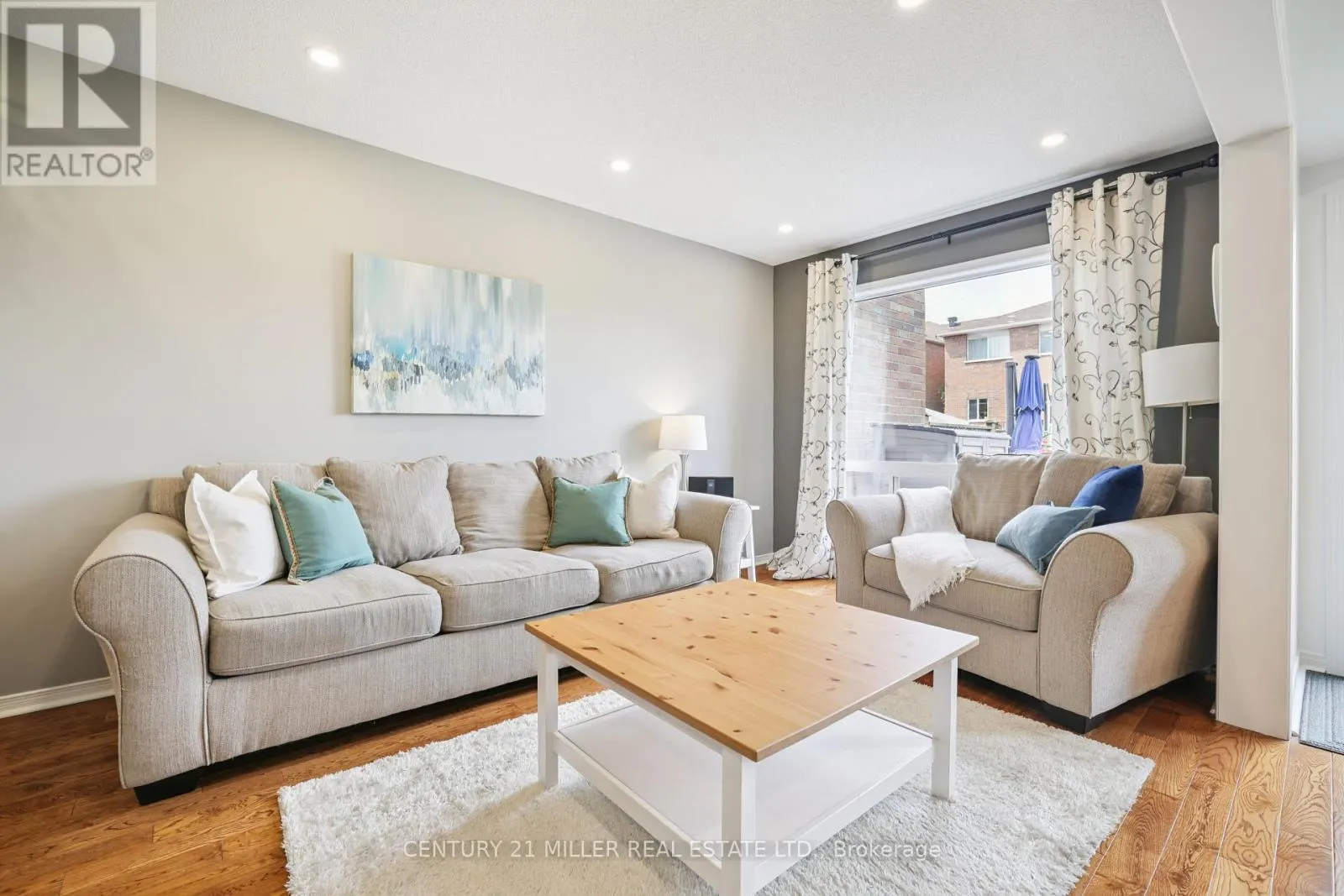 1745 COBRA CRESCENT