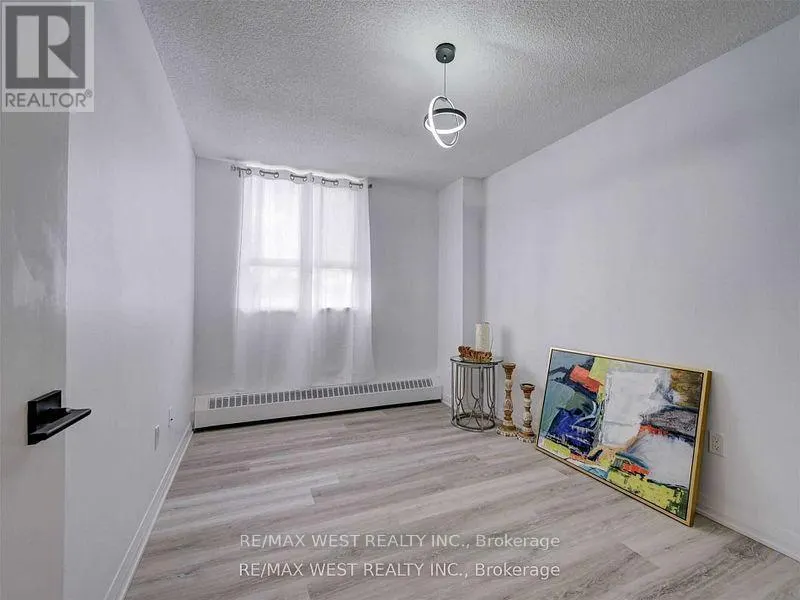 411 - 1615 BLOOR STREET