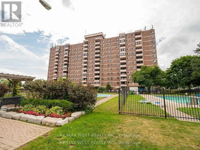 411 - 1615 BLOOR STREET