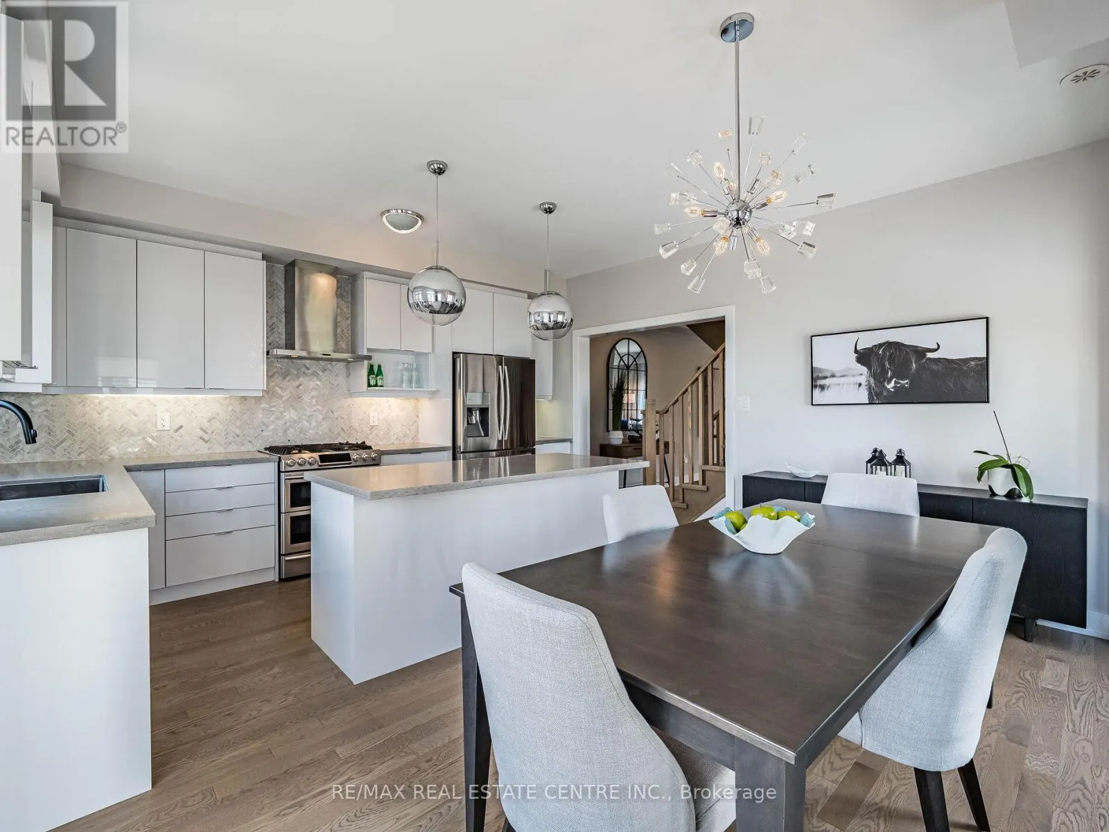 1170 BEACHCOMBER ROAD