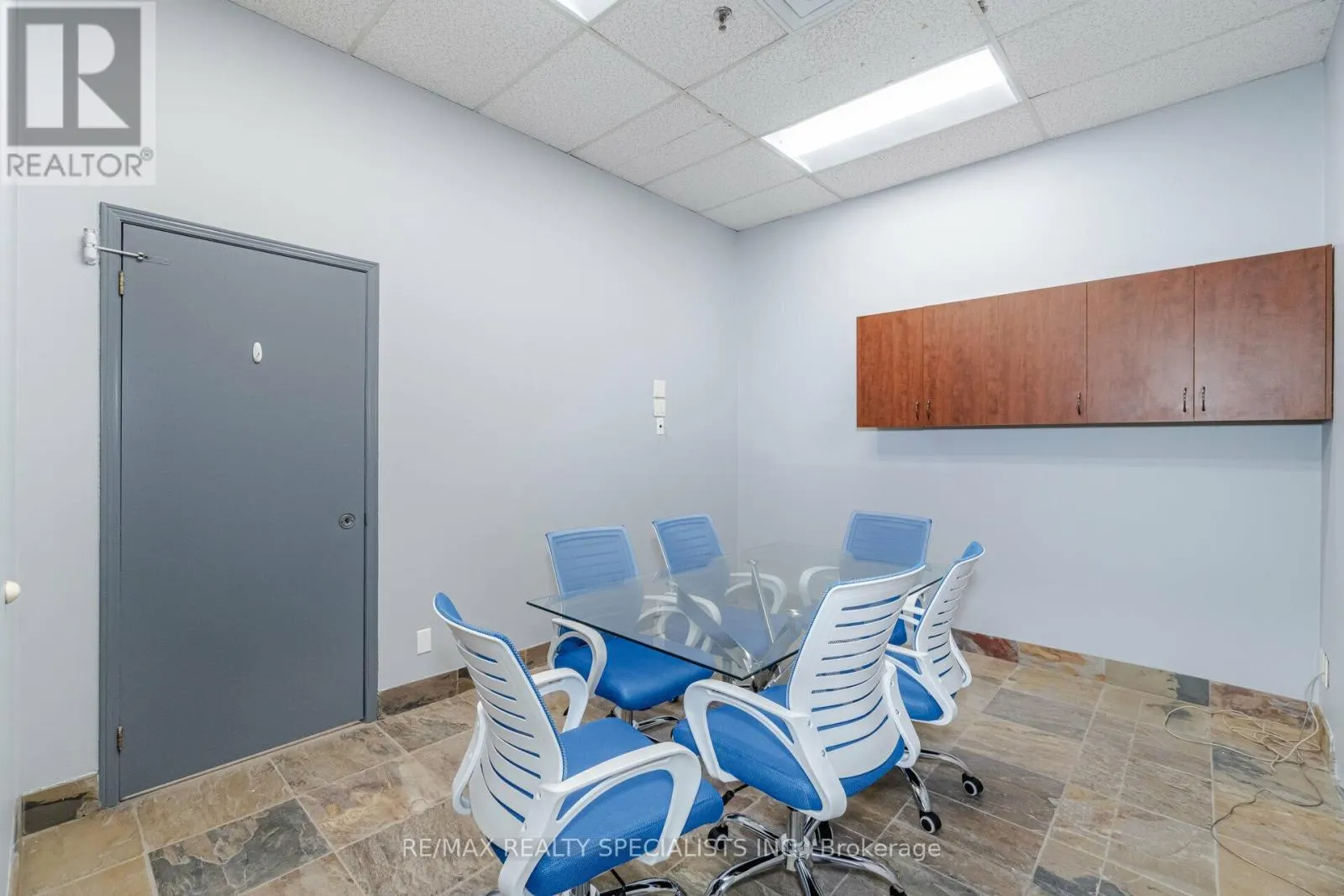 10 - 5160 EXPLORER DRIVE E