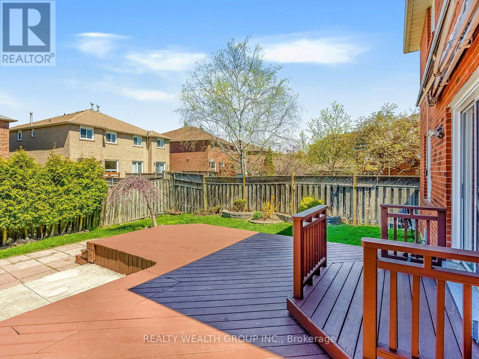 1077 WINDSOR HILL BOULEVARD