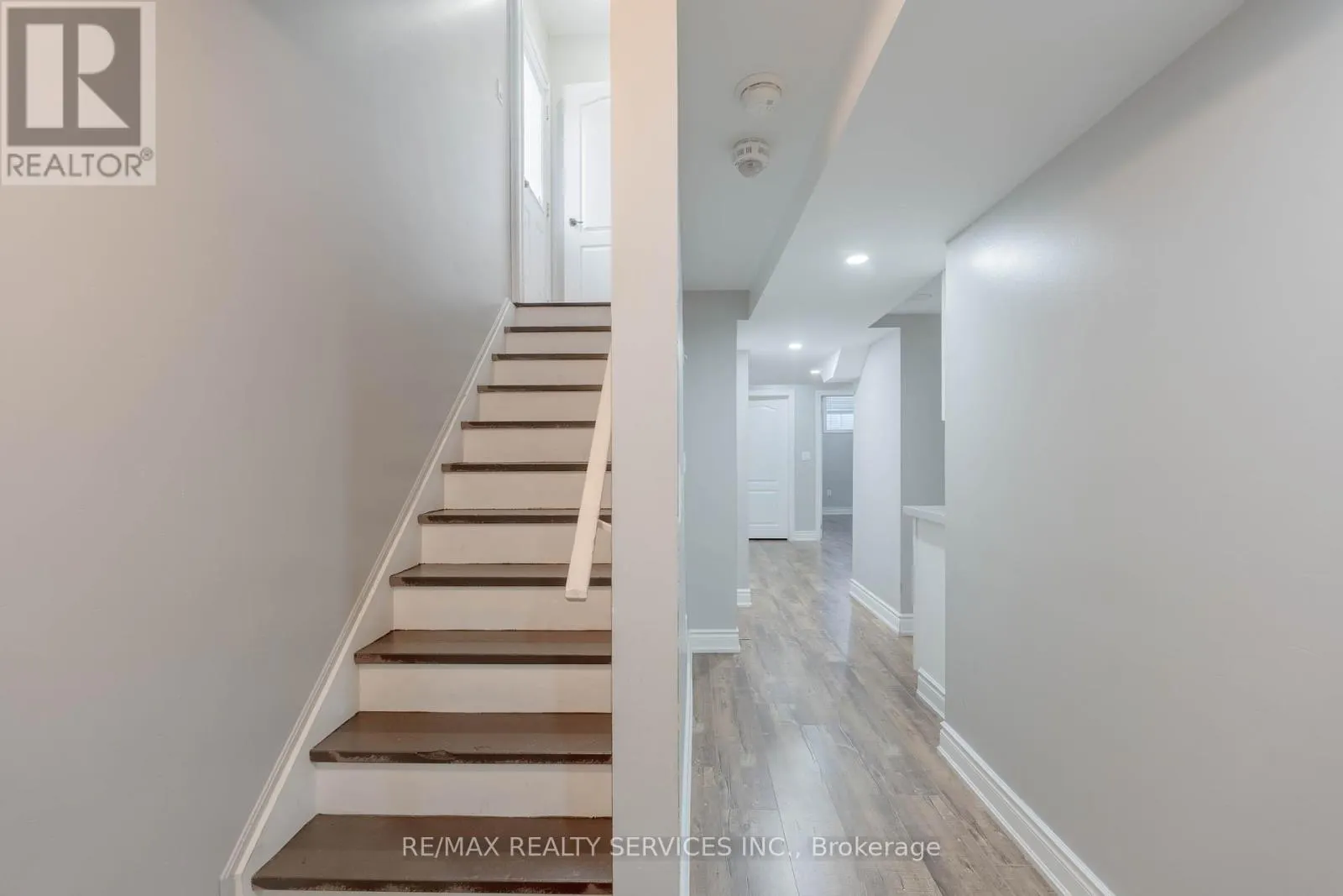 15 EBURY DRIVE