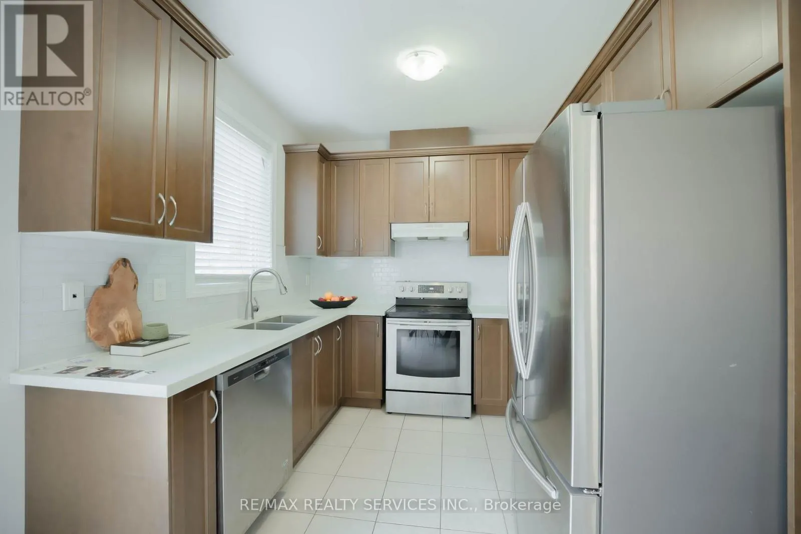15 EBURY DRIVE
