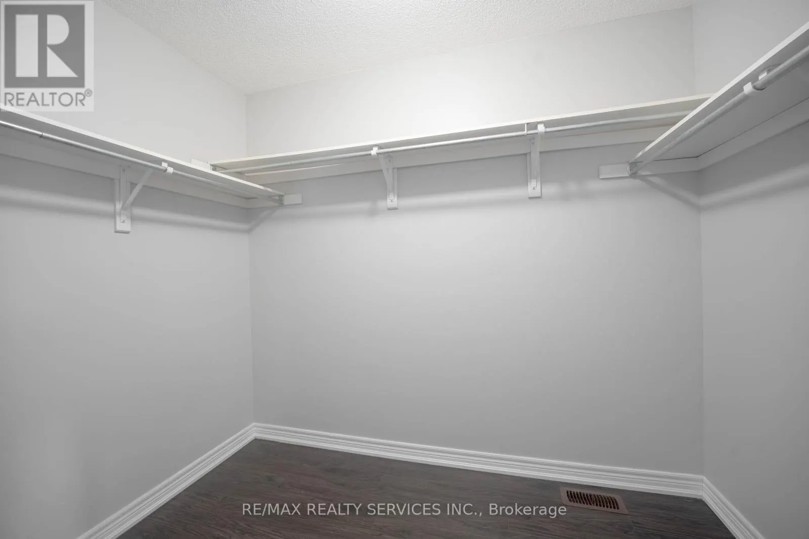 15 EBURY DRIVE