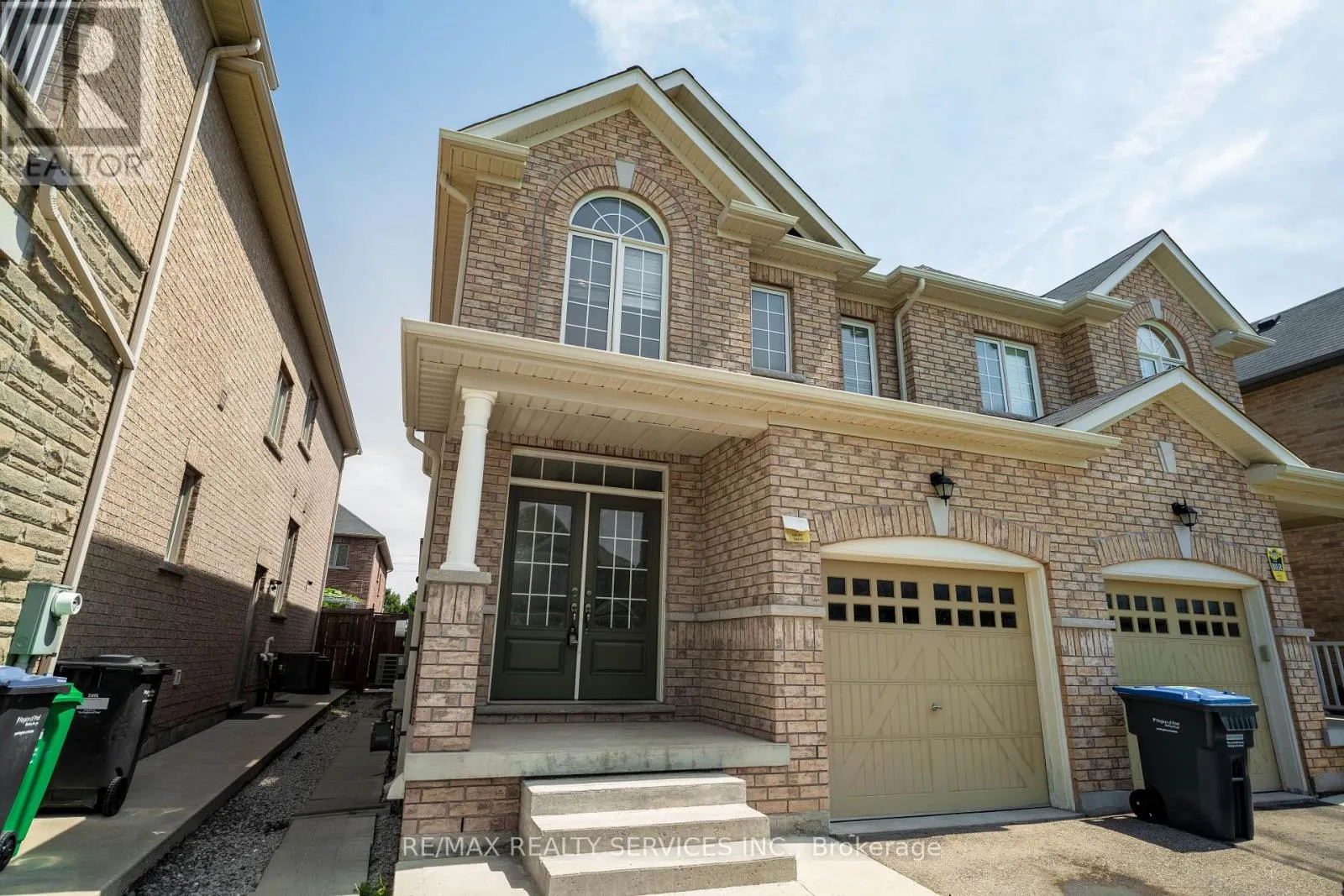 15 EBURY DRIVE