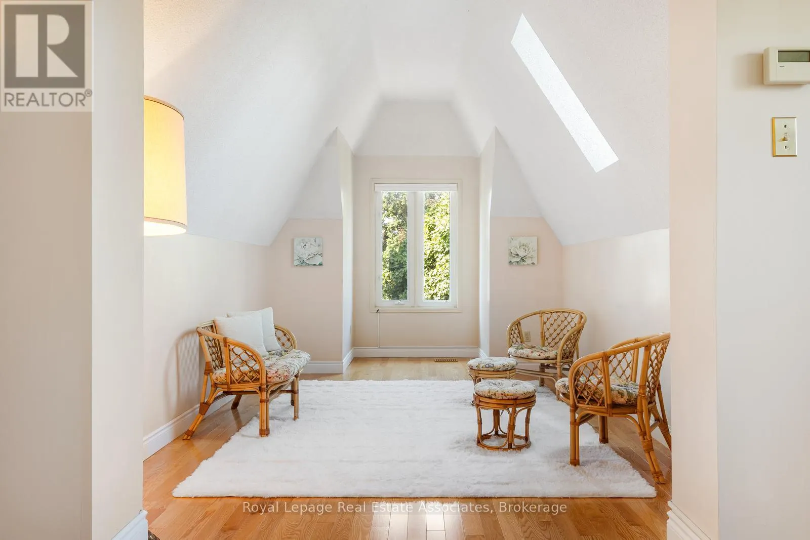4424 TREETOP COURT