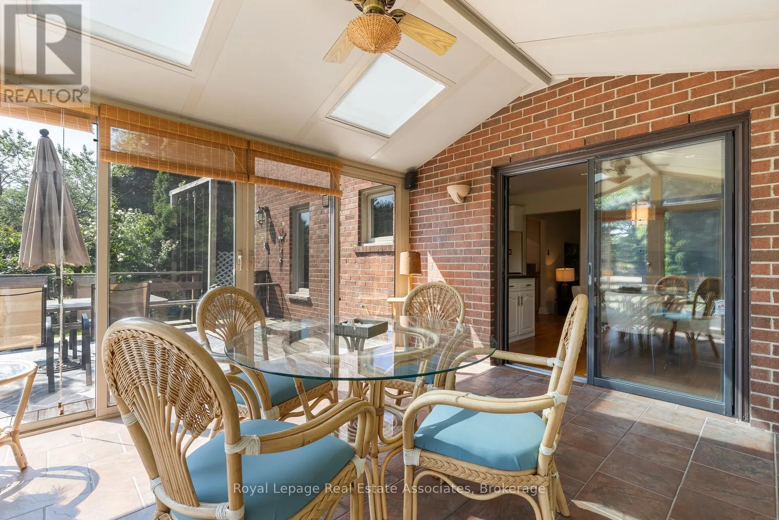 4424 TREETOP COURT