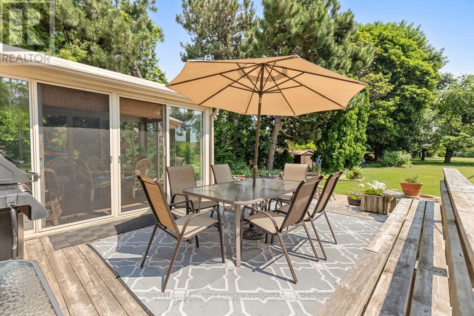 4424 TREETOP COURT