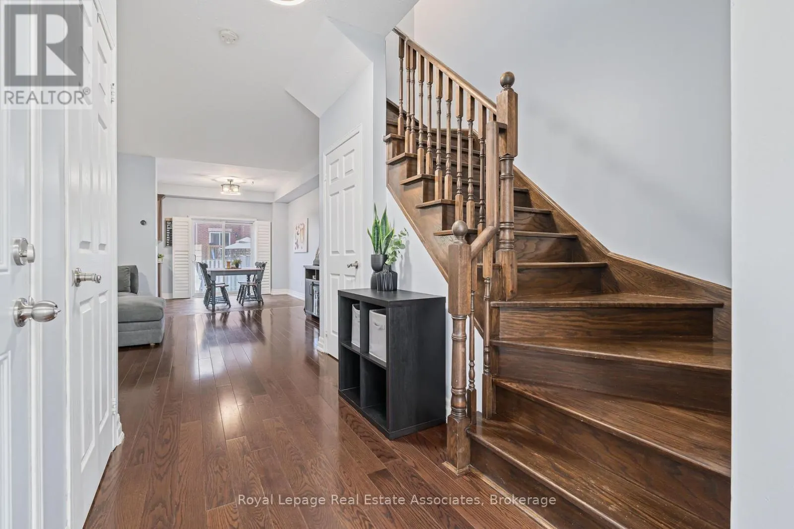 117 NIAGARA TRAIL