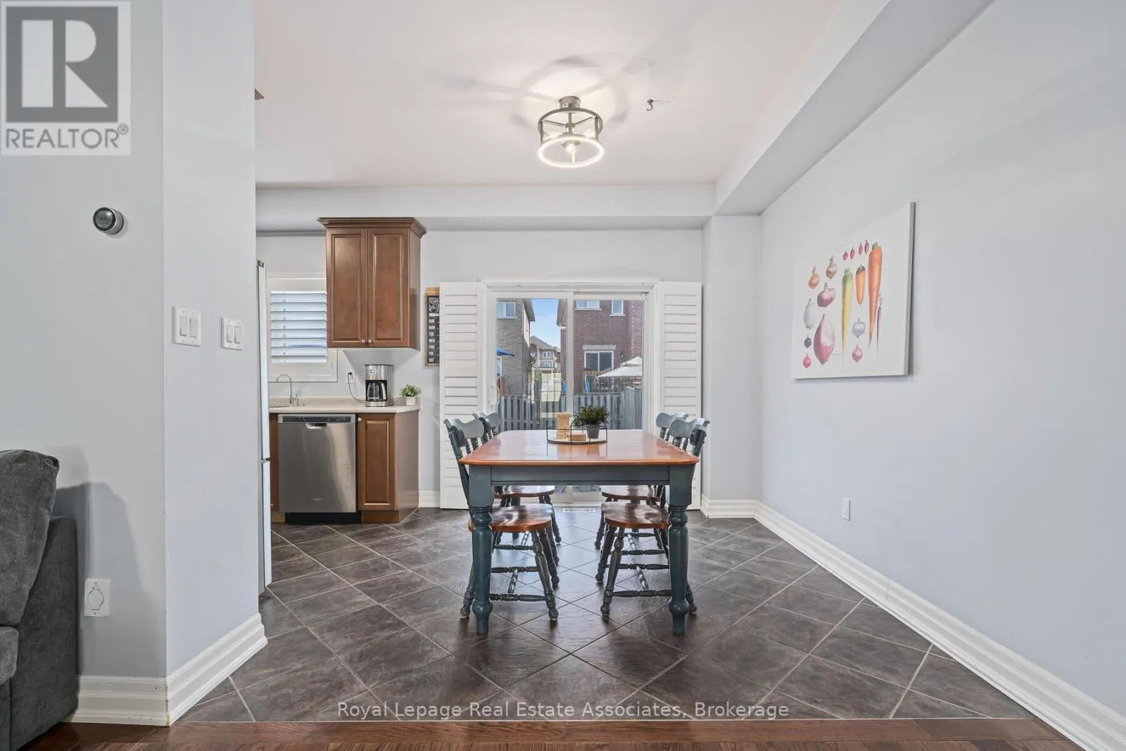 117 NIAGARA TRAIL
