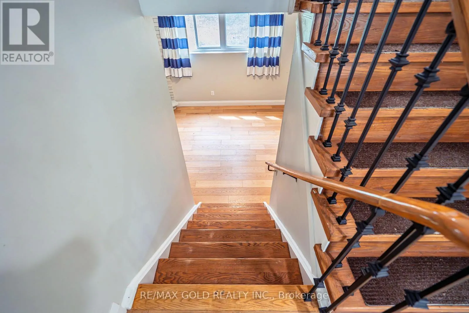 4032 TEAKWOOD DRIVE