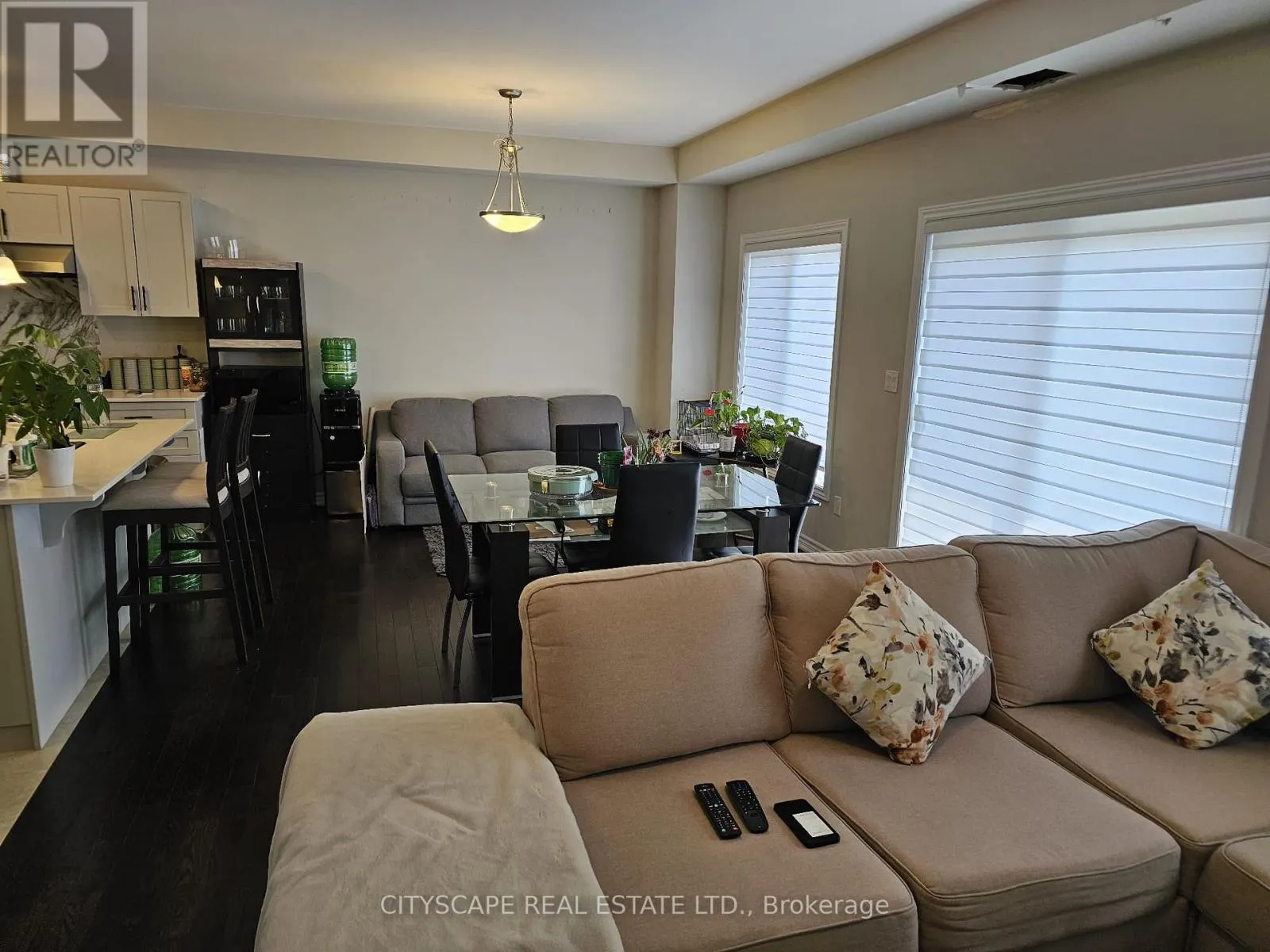 25 BRAIDA LANE