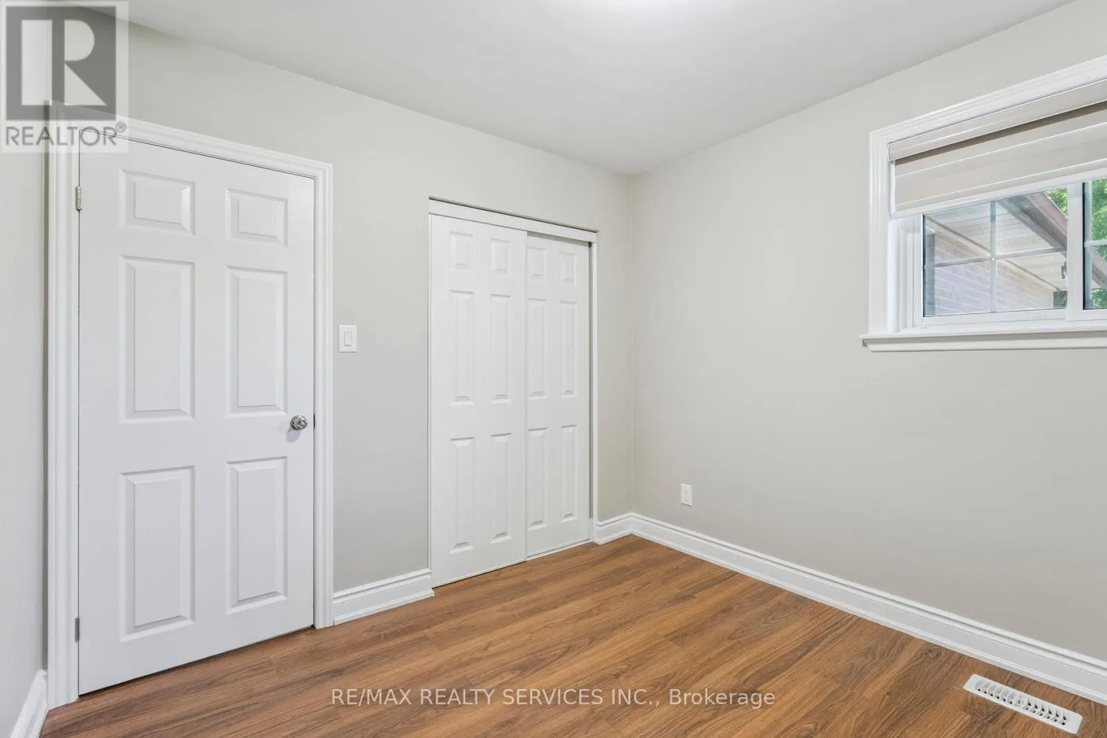 15 MCCLURE AVENUE