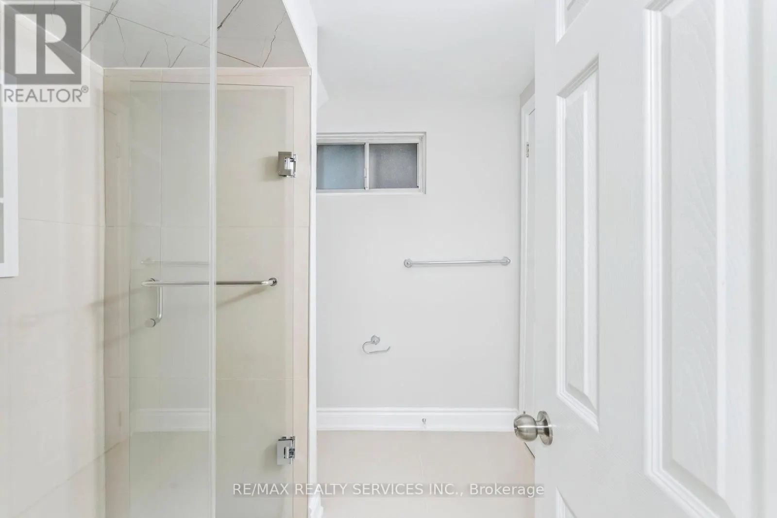 15 MCCLURE AVENUE