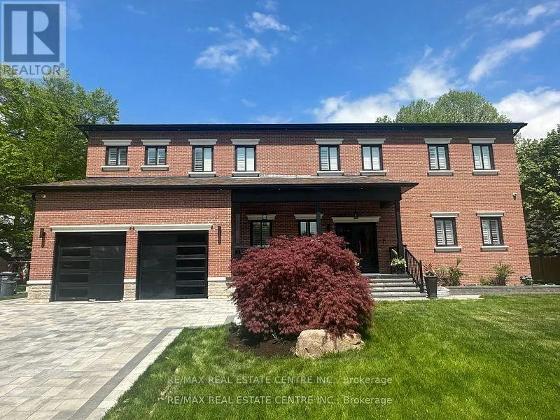 1 HAWTHORN CRESCENT