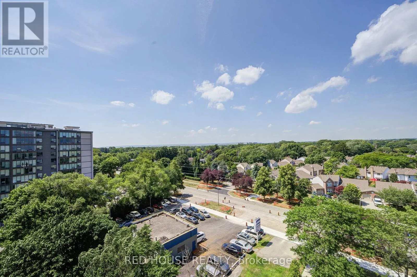 809 - 5250 LAKESHORE ROAD
