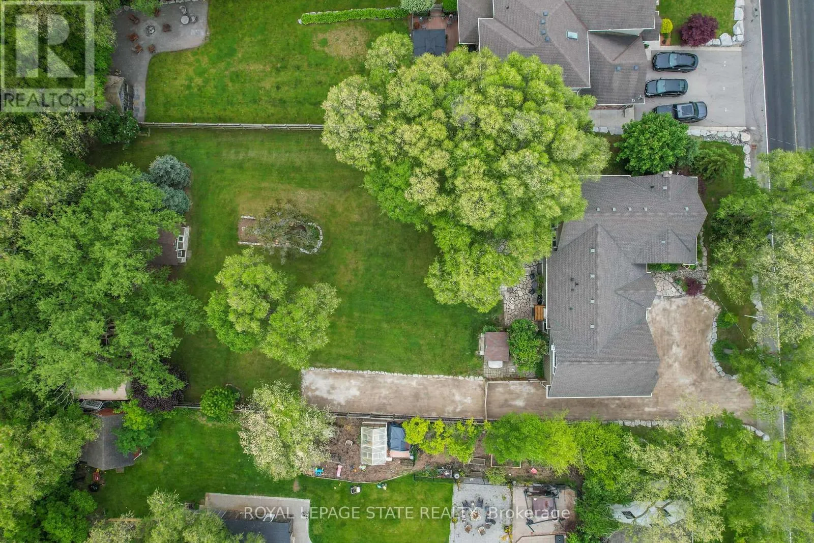 792 OLD YORK ROAD