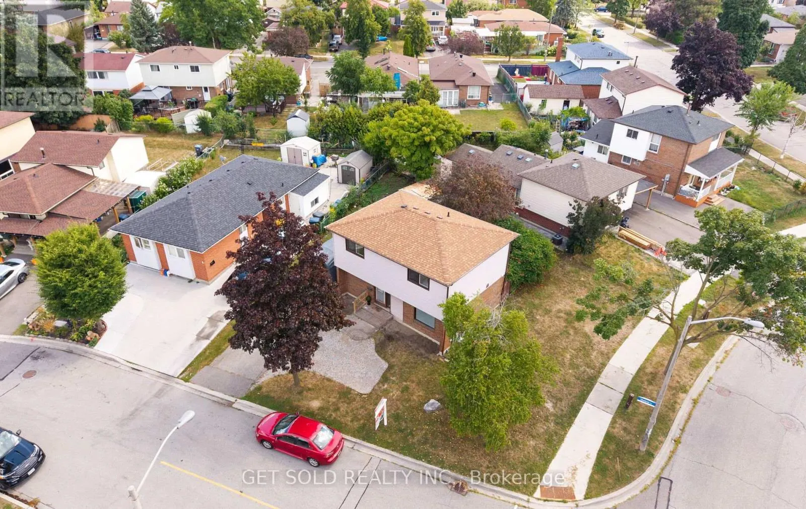 36 SHALOM CRESCENT