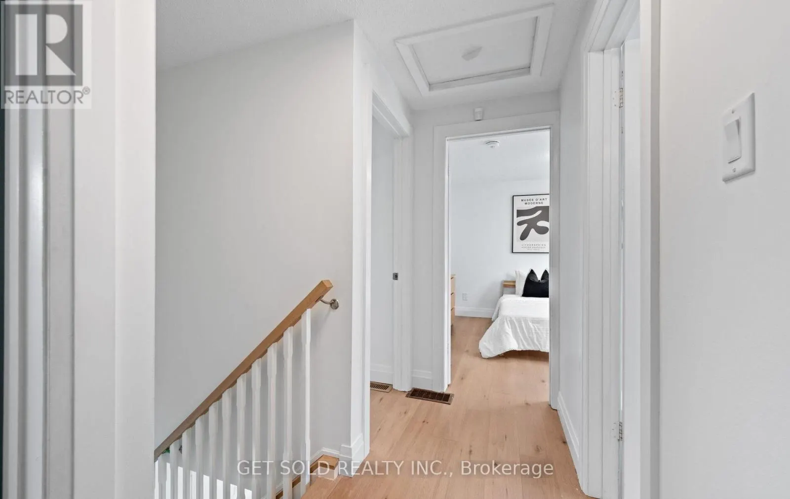 36 SHALOM CRESCENT