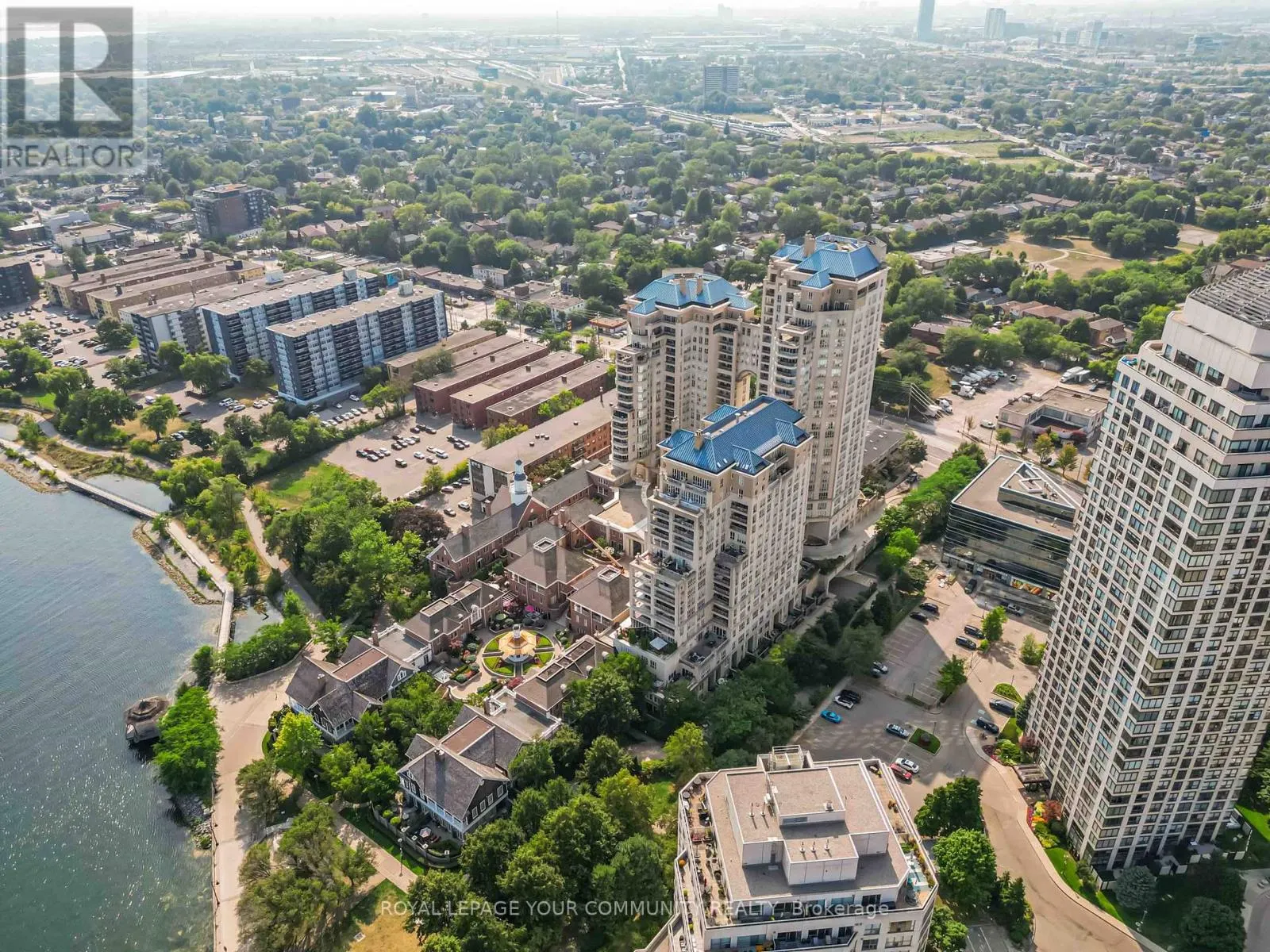 126 - 2289 LAKE SHORE BOULEVARD W