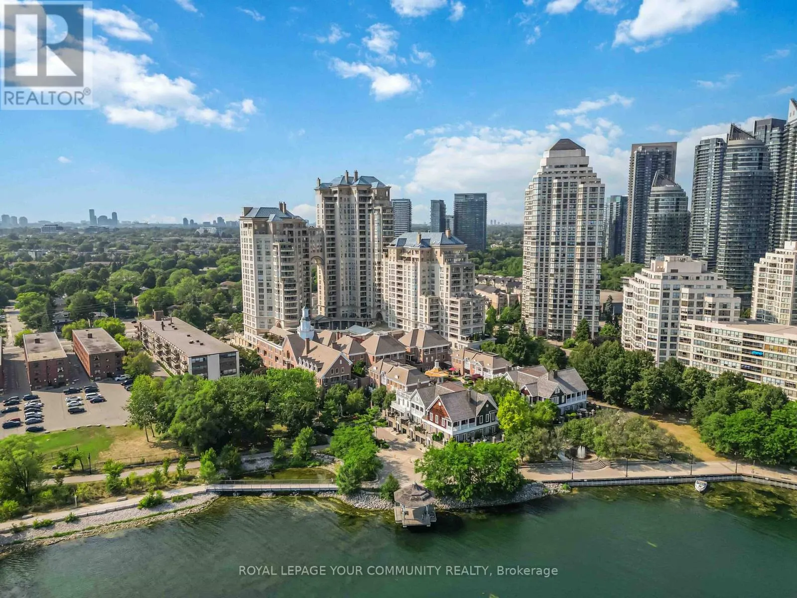126 - 2289 LAKE SHORE BOULEVARD W