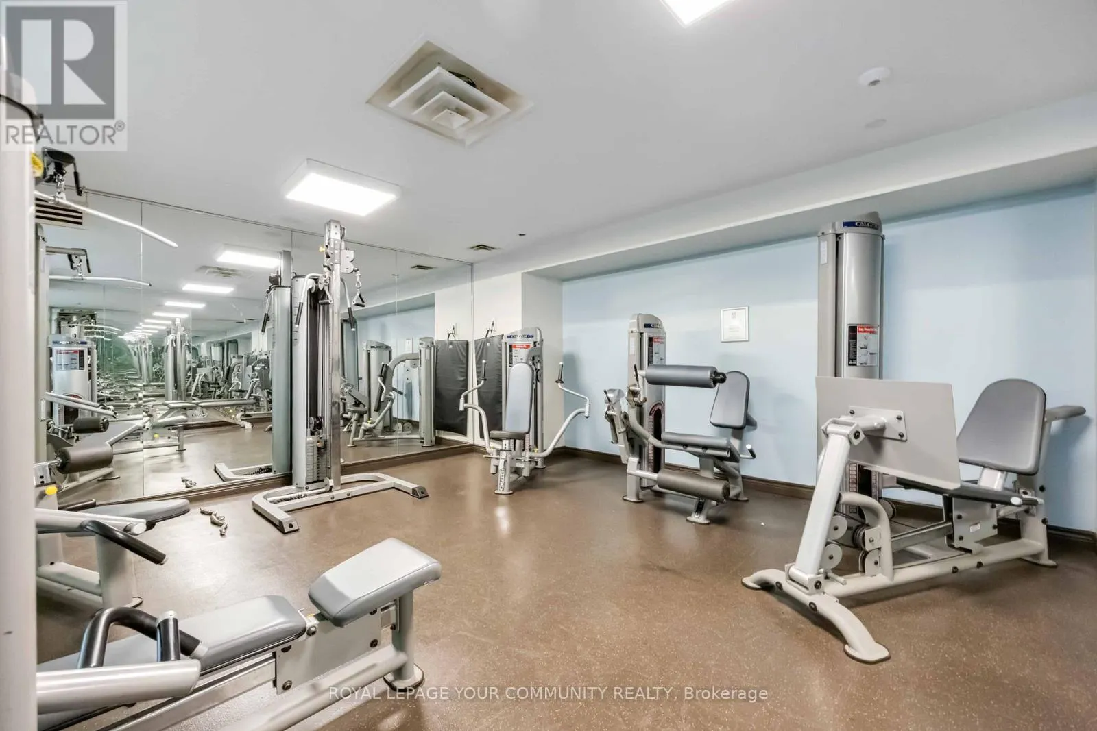 126 - 2289 LAKE SHORE BOULEVARD W