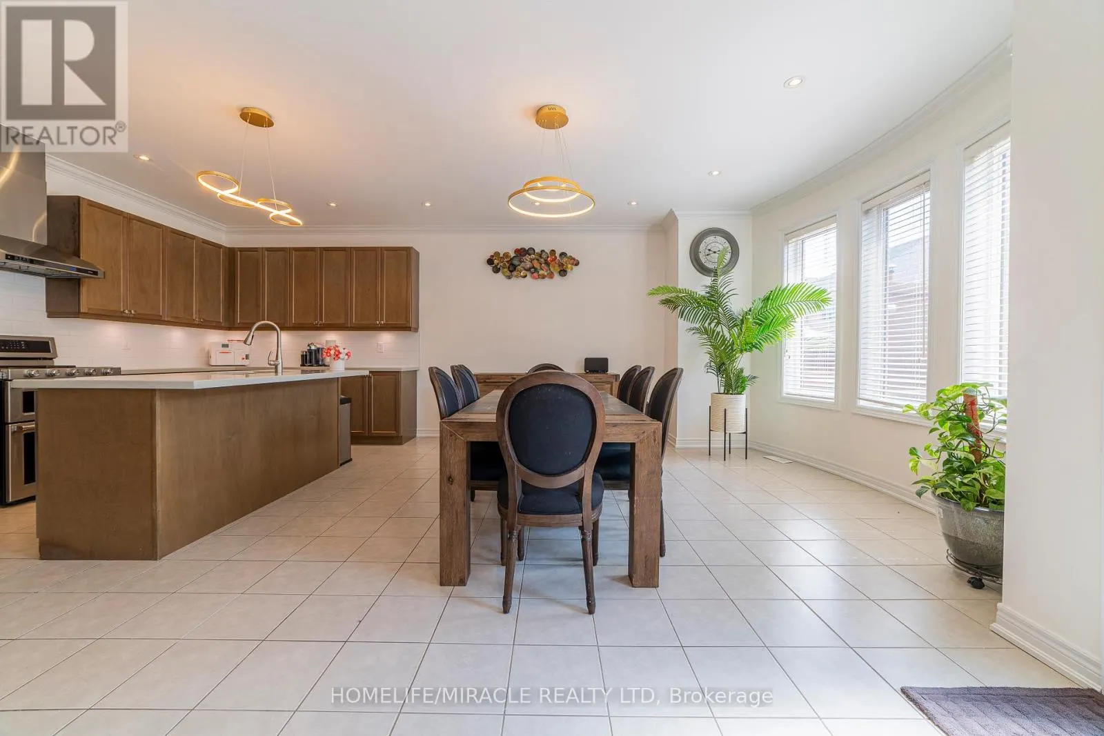 86 JUNETOWN CIRCLE