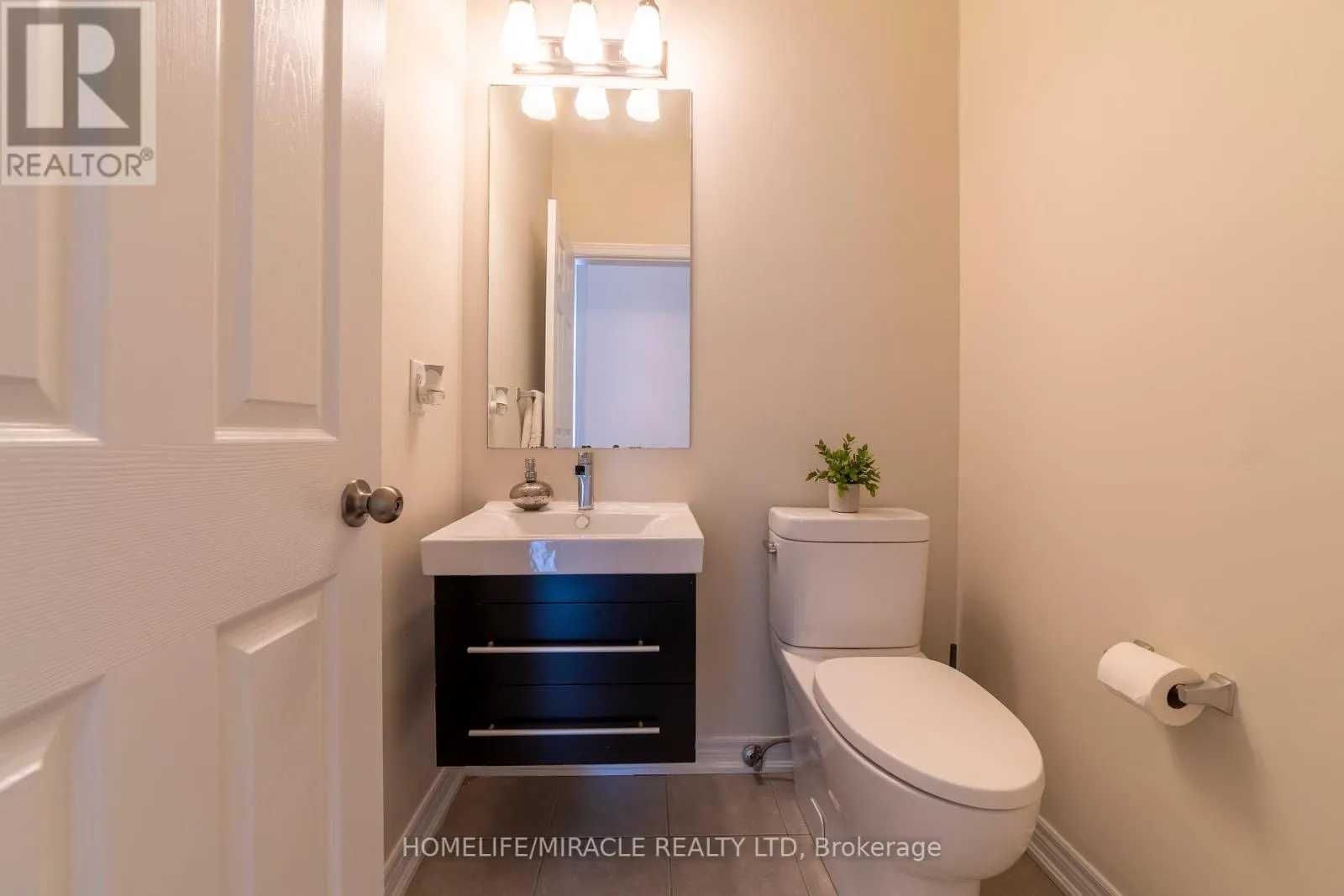 86 JUNETOWN CIRCLE