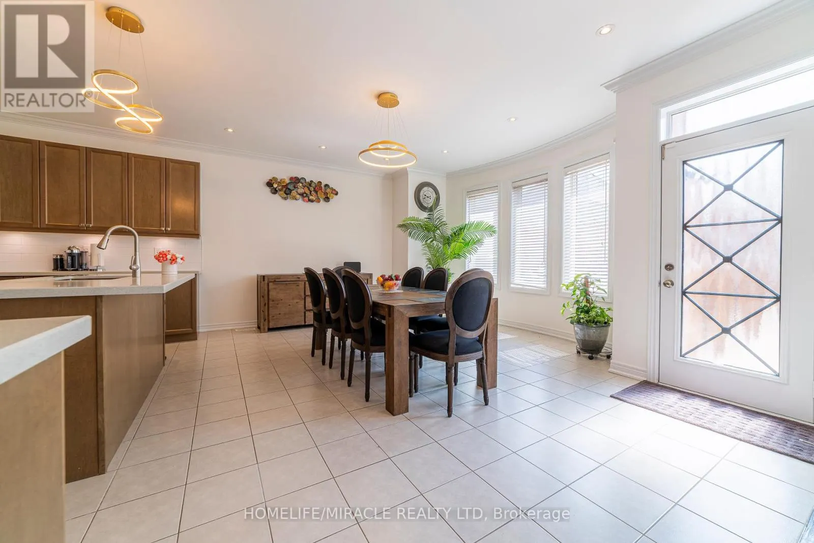 86 JUNETOWN CIRCLE