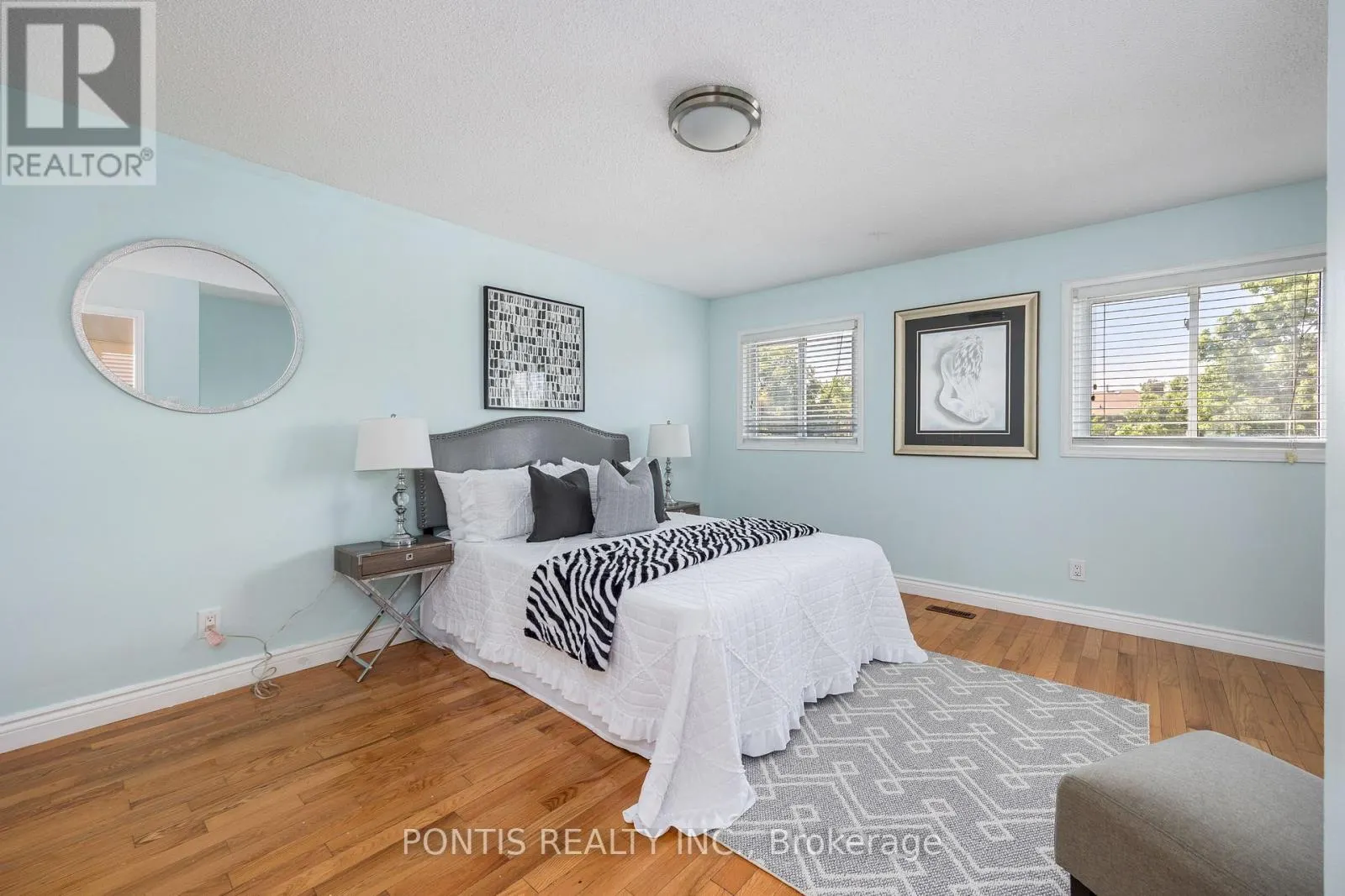 438 ABERFOYLE COURT