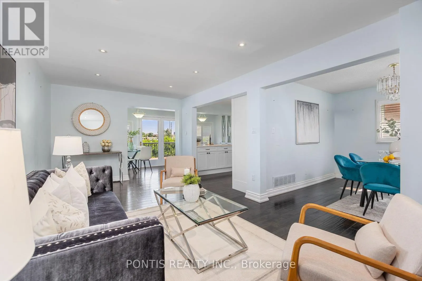 438 ABERFOYLE COURT