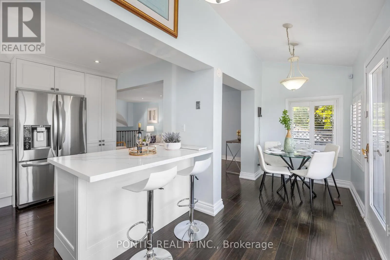 438 ABERFOYLE COURT