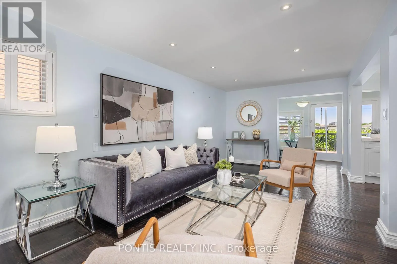 438 ABERFOYLE COURT
