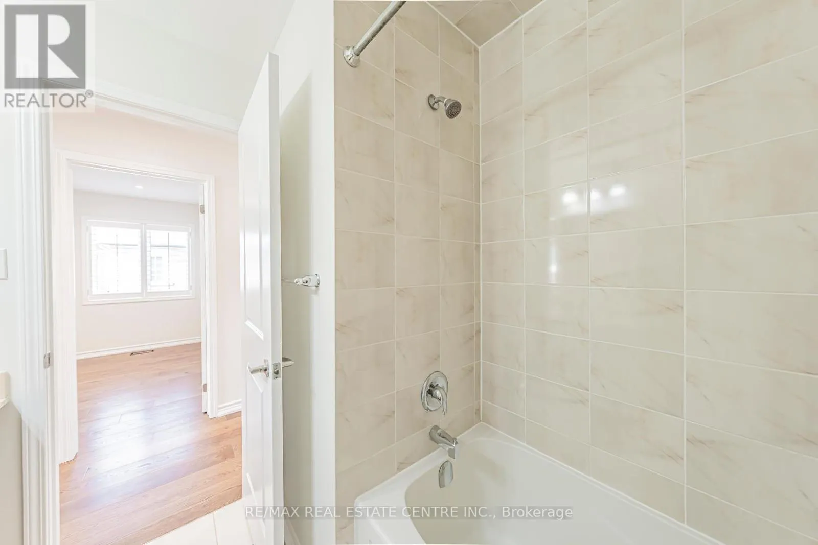 326 ENGLISH MILL COURT