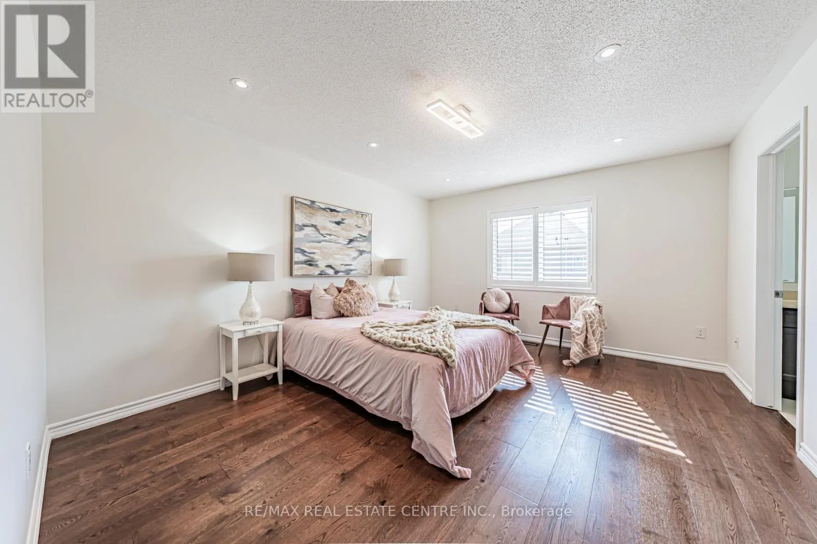 326 ENGLISH MILL COURT