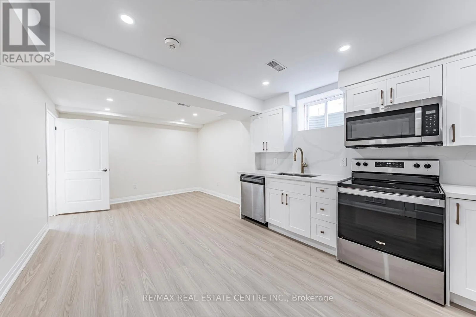 326 ENGLISH MILL COURT