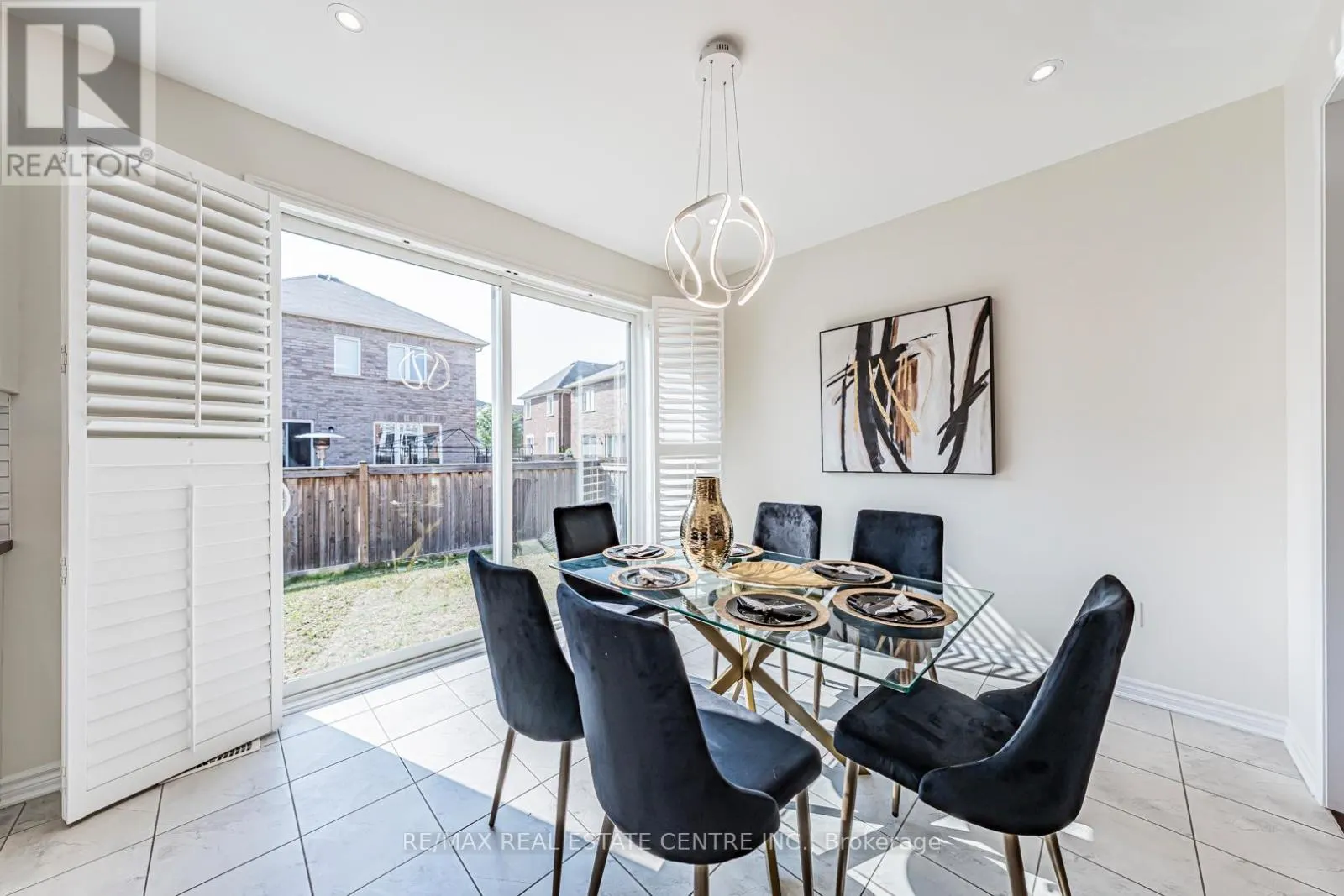 326 ENGLISH MILL COURT