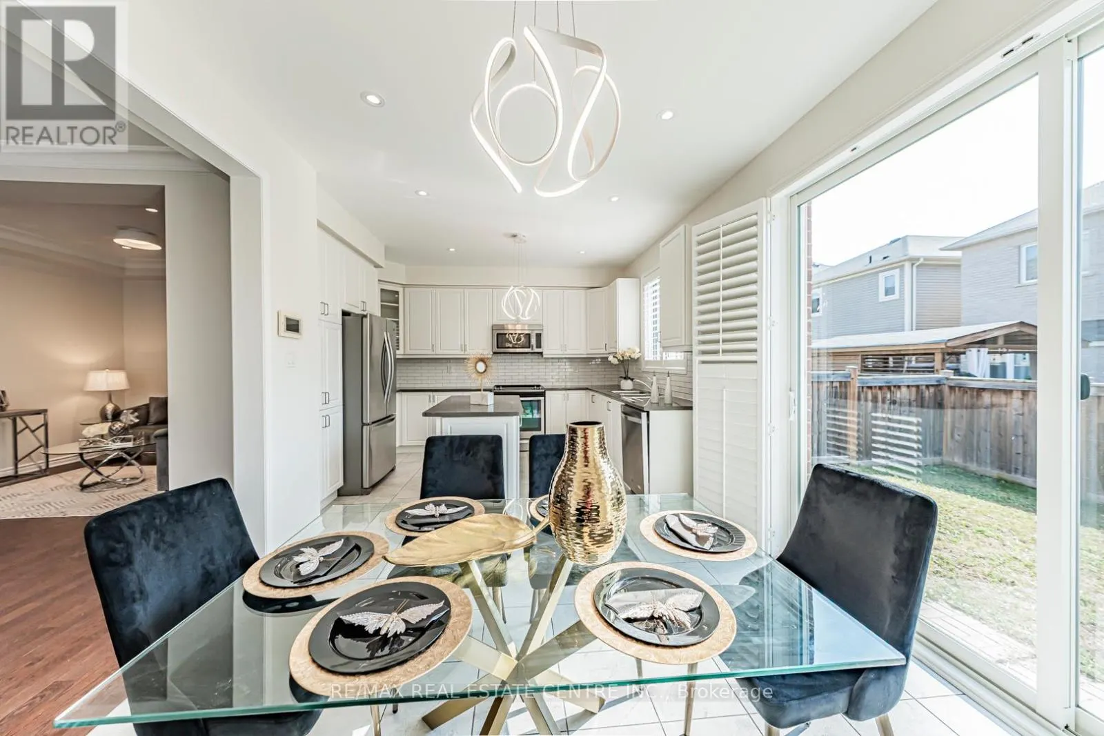 326 ENGLISH MILL COURT